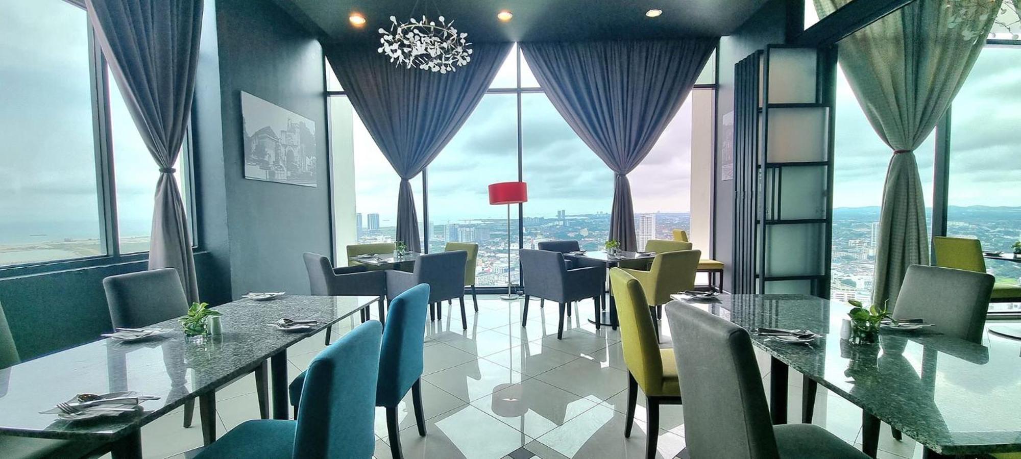 The Shore Hotel & Residences Malacca Esterno foto