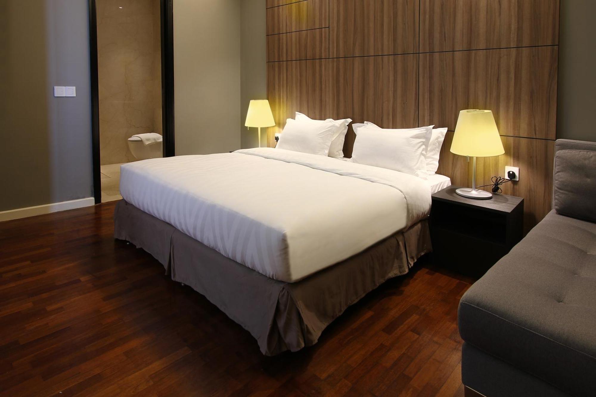 The Shore Hotel & Residences Malacca Esterno foto