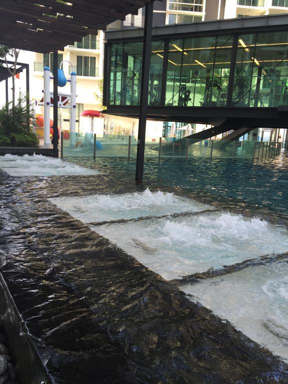 The Shore Hotel & Residences Malacca Esterno foto